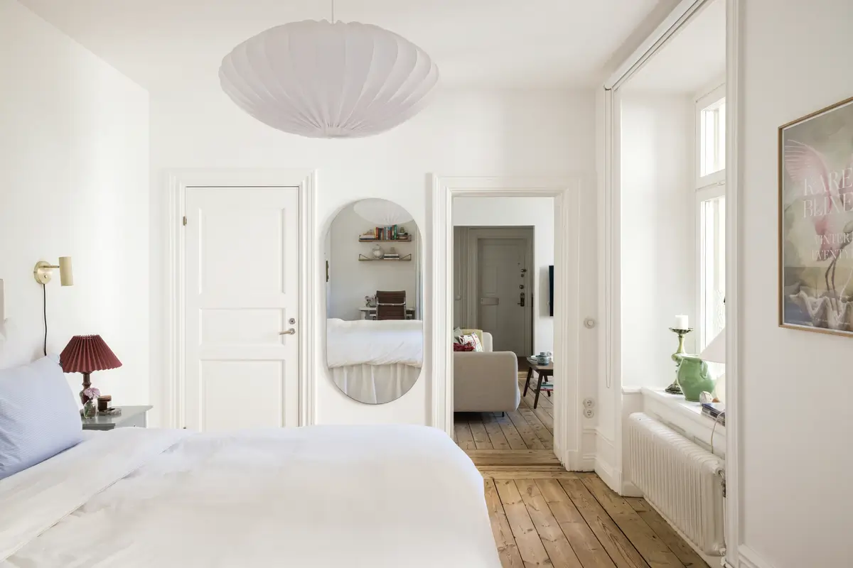 An Eye-Catching Painted Kitchen Floor in a Late 19th-Century Apartment 15 painted-kitchen-floorboards-light-19th-century-stockholm-apartment-nordroom