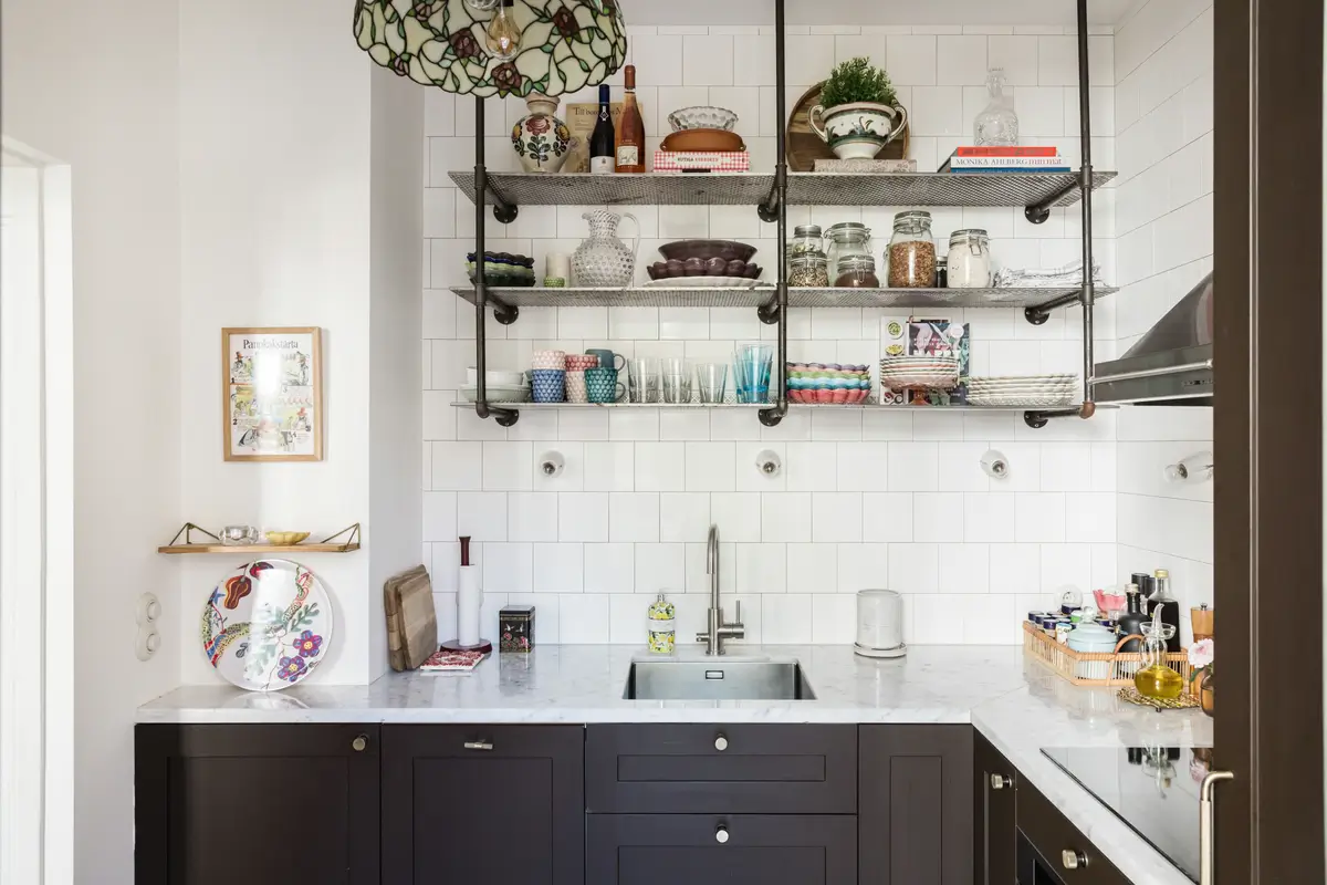 An Eye-Catching Painted Kitchen Floor in a Late 19th-Century Apartment 20 painted-kitchen-floorboards-light-19th-century-stockholm-apartment-nordroom