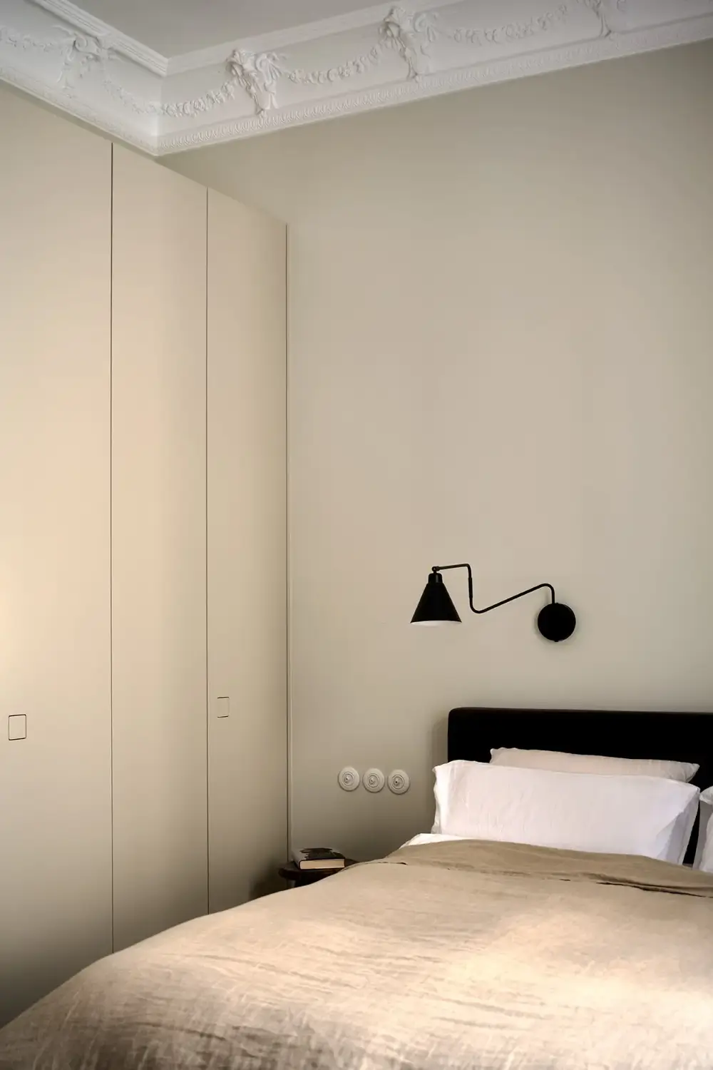 Casa Cortes: Spain's First Prime Minister's Office in Madrid is Now a Luxurious Apartment 14 preserved-features-19th-century-madrid-apartment-nordroom