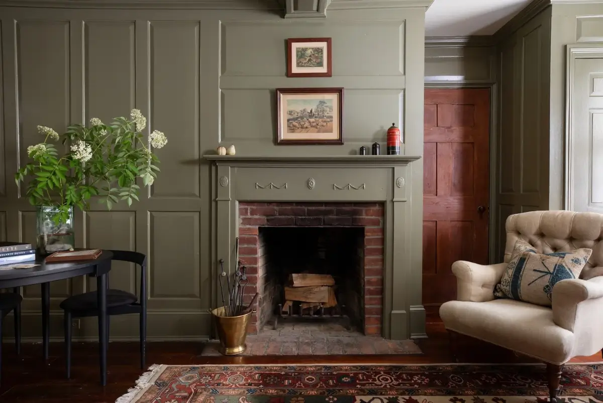 A Colonial New York Farmhouse Showcases its Characterful 250-Year-History 12 renovated-18th-century-traditional-colonial-farmhouse-pine-plains-new-york