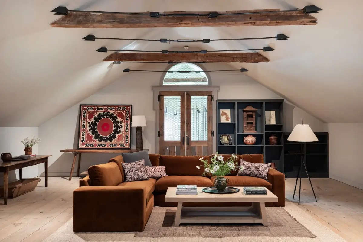 A Colonial New York Farmhouse Showcases its Characterful 250-Year-History 60 renovated-18th-century-traditional-colonial-farmhouse-pine-plains-new-york