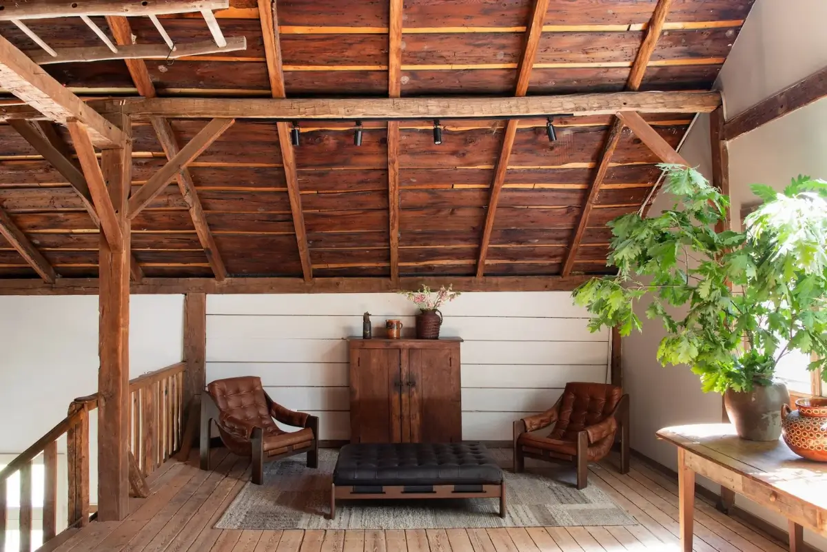 A Colonial New York Farmhouse Showcases its Characterful 250-Year-History 62 renovated-18th-century-traditional-colonial-farmhouse-pine-plains-new-york