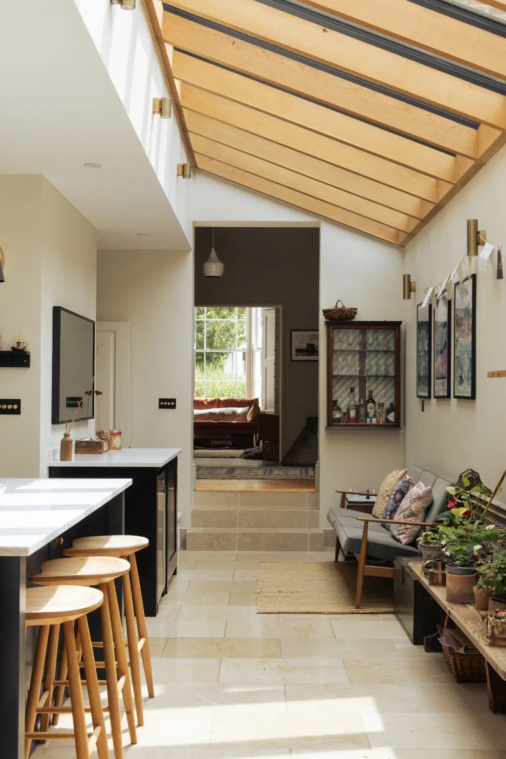 An Extended Victorian Family Home with a Blue deVOL Kitchen 16 renovated-extended-1860s-victorian-house-london-fields