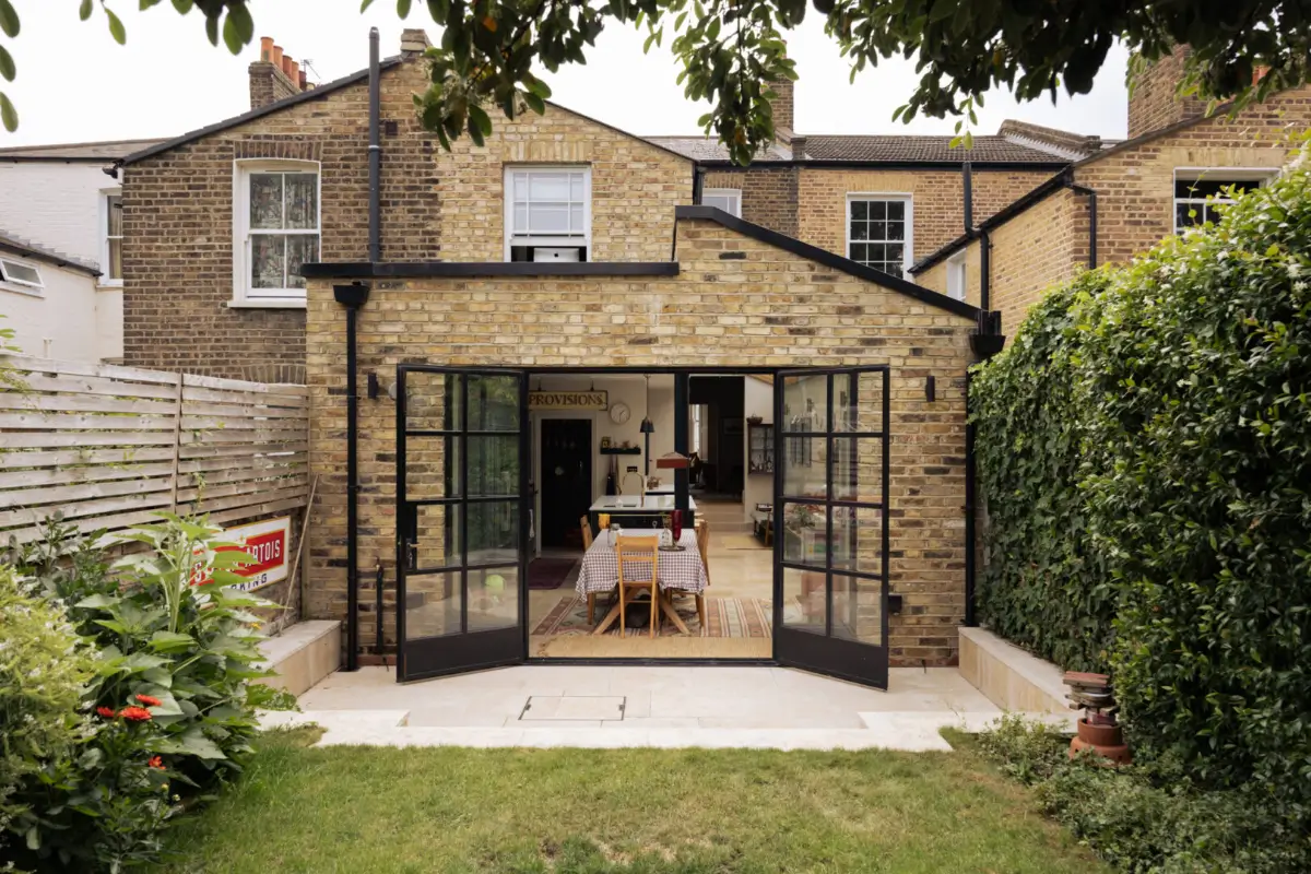 An Extended Victorian Family Home with a Blue deVOL Kitchen 10 renovated-extended-1860s-victorian-house-london-fields