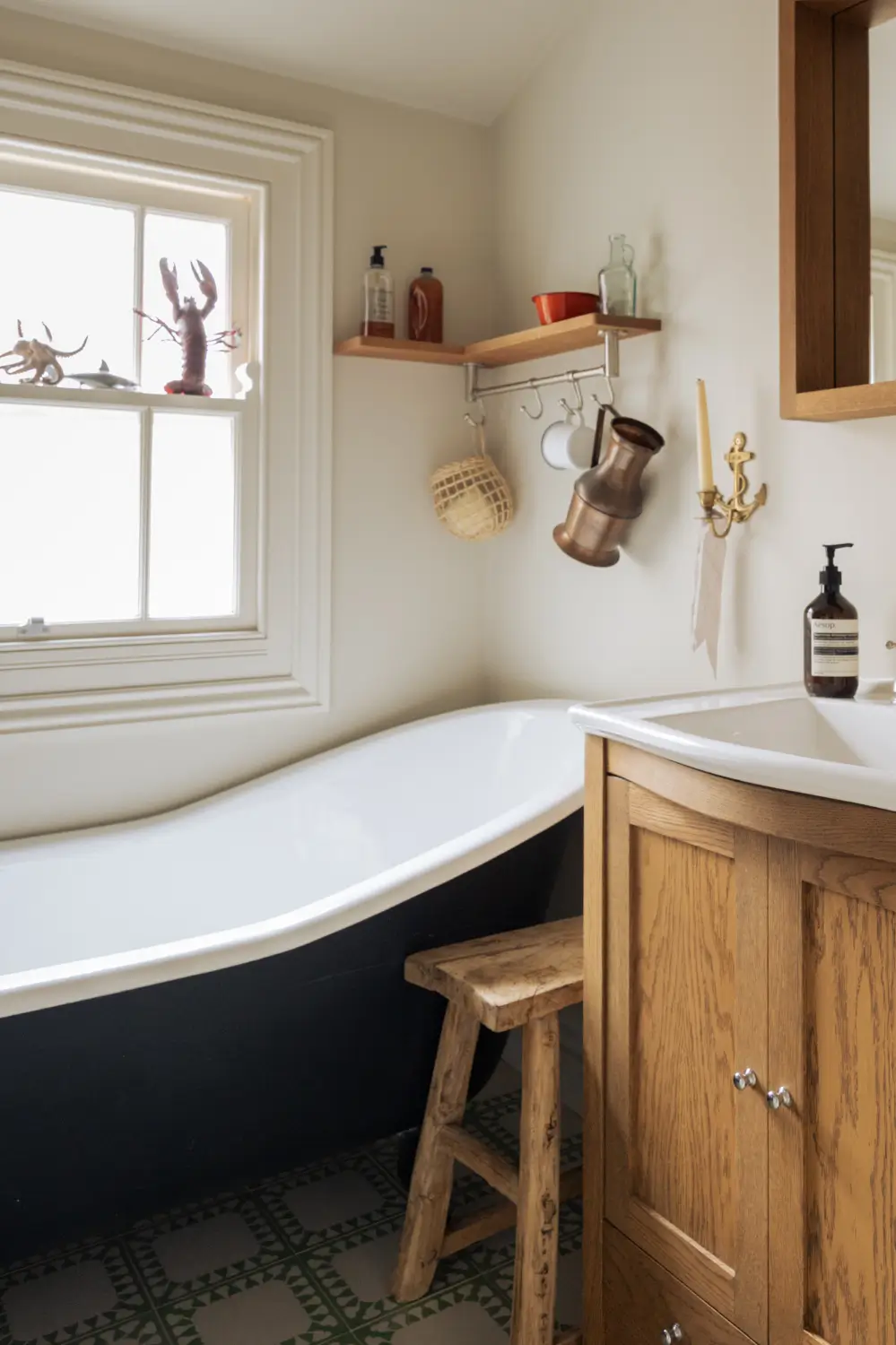 An Extended Victorian Family Home with a Blue deVOL Kitchen 45 renovated-extended-1860s-victorian-house-london-fields