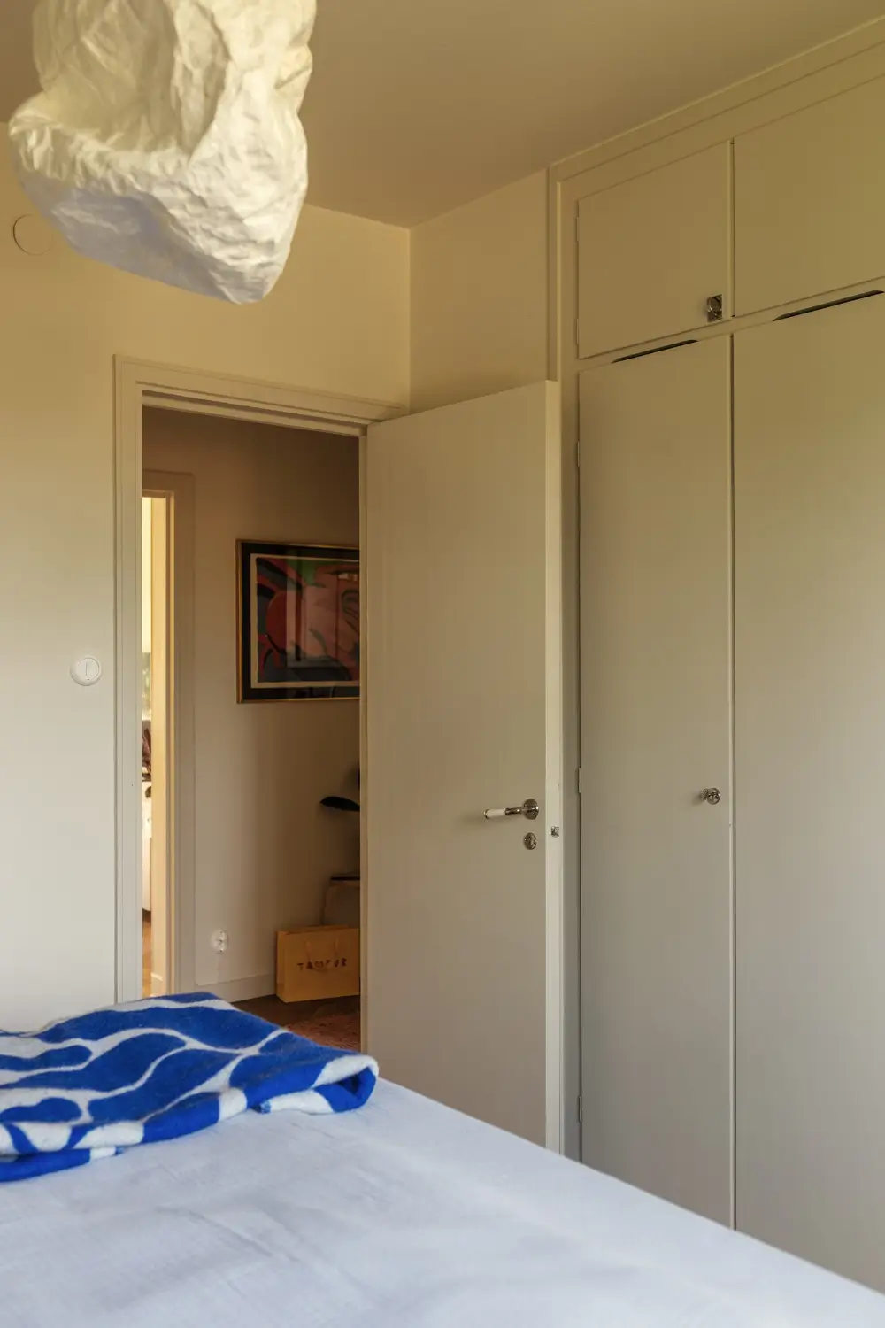 A Cohesive Soft Yellow and Beige Color Palette in a 1940s Apartment 25 soft-color-palette-1940s-apartment-stockholm-nordroom