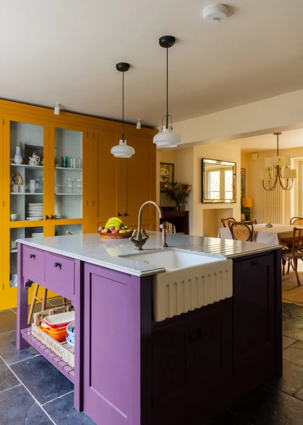 A Carefully Considered Color Palette in a Restored Victorian Townhouse 8 stylish-victorian-townhouse-london-period-features