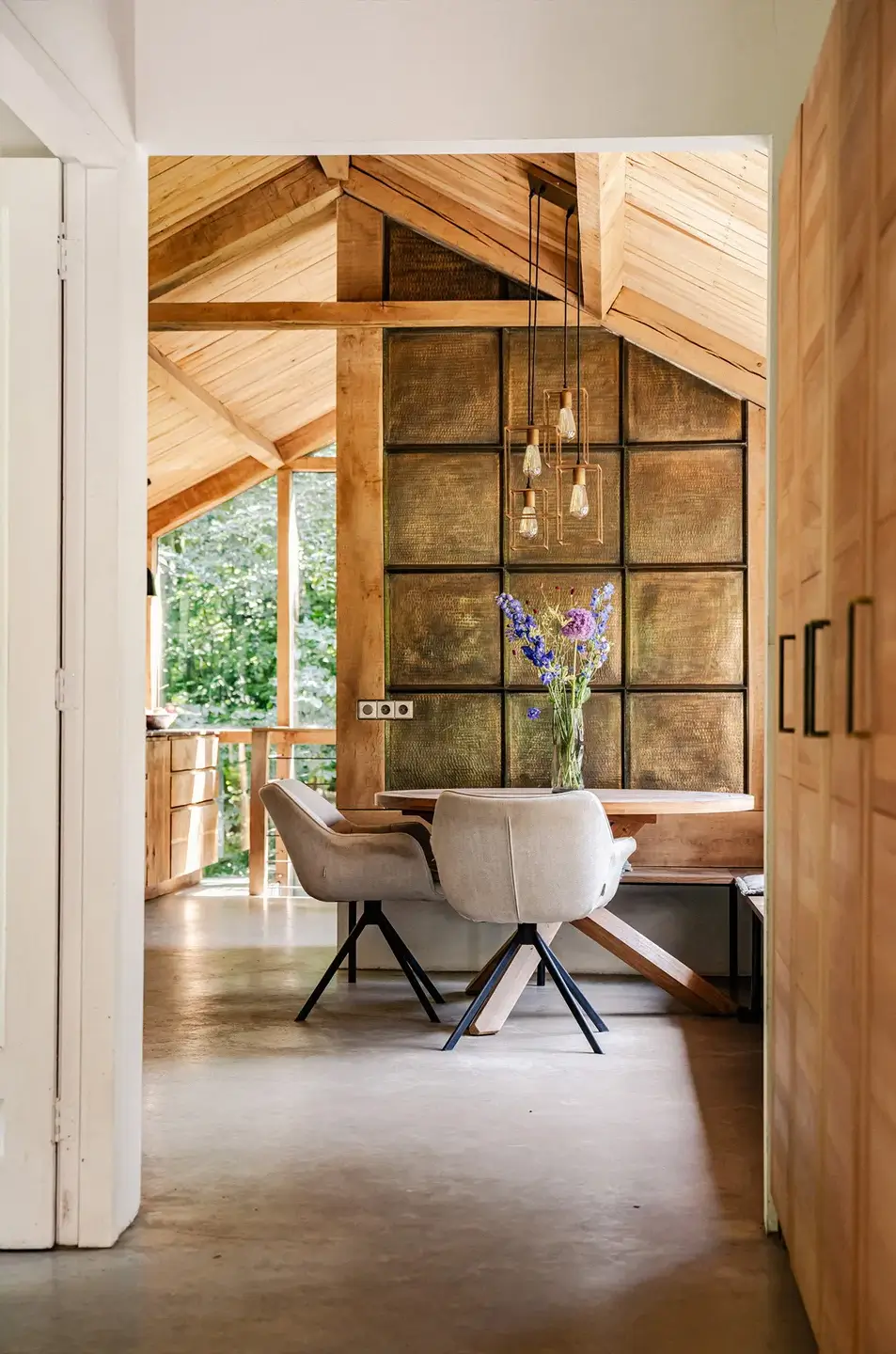 Nature is Part of Daily Life in This Sustainable Dutch Villa 14 unique-sustainable-house-garden-netherlands