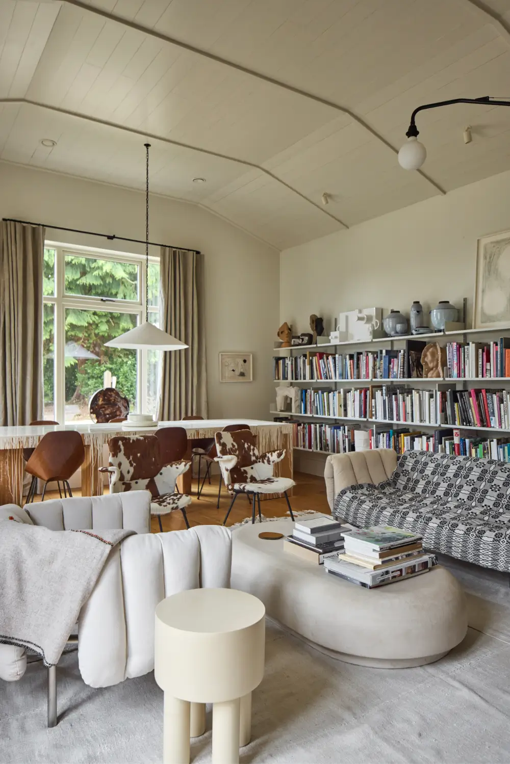 A Restored Victorian Manor with a Lush Garden and Sweeping Countryside Views 22 victorian-manor-house-lush-garden-countryside-views