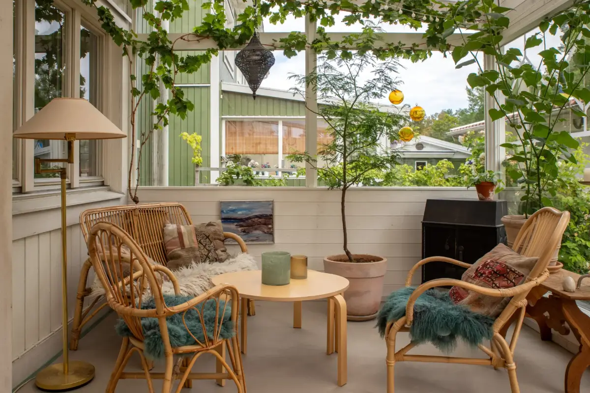 A Swedish Family Home with a Yellow Kitchen and Lovely Gardens 14 yellow-kitchen-cozy-family-home-sweden-nordroom