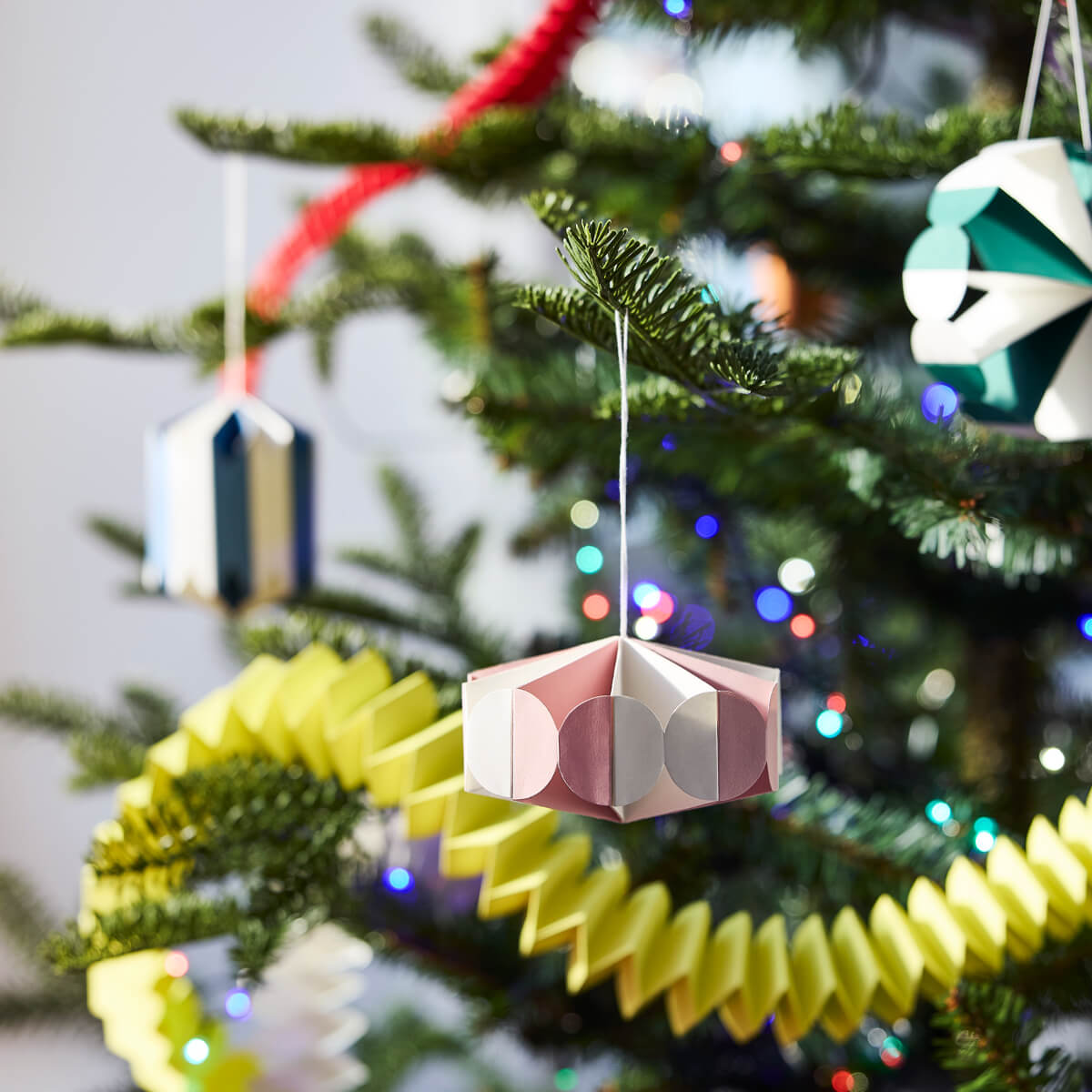 IKEA Christmas Collection 2026: Traditional and Playful Decorations for the Holidays 17 IKEA-Christmas-Collection-2026-VINTERFINT-STRÅLA-nordroom