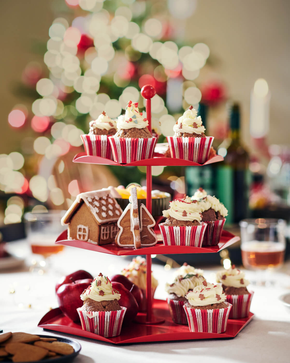 IKEA Christmas Collection 2026: Traditional and Playful Decorations for the Holidays 45 IKEA-Christmas-Collection-2026-VINTERFINT-STRÅLA-nordroom