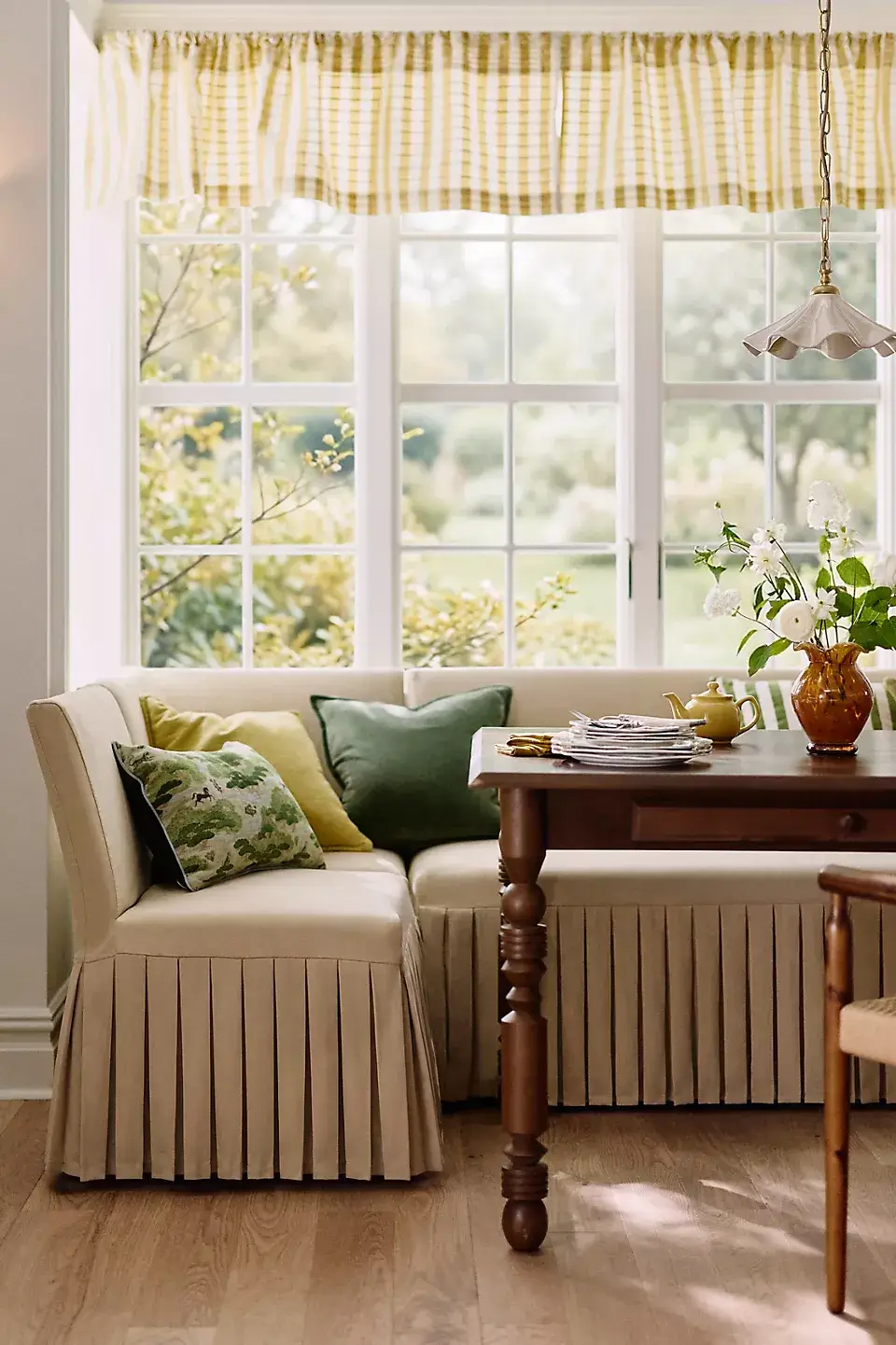 Anthropologie Home Fall Collection 2026: Warm Textures, Playful Prints, & Handcrafted Details 32 anthropologie-fall-collection-26-nordroom18