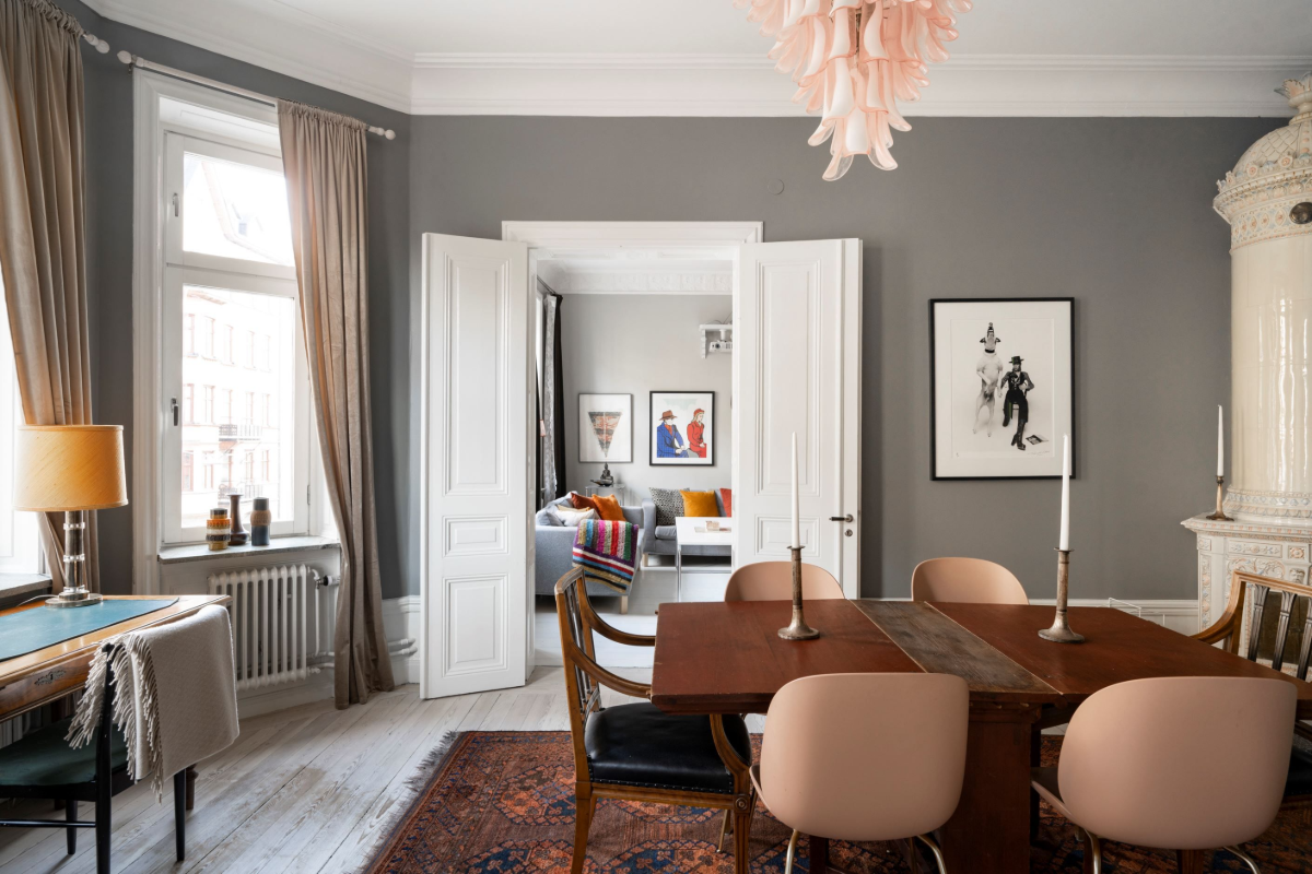 Before & After: A Soft Color Palette in a Grand Turn-of-the-Century Apartment 10 before after classic turn of the century apartment stockholm nordroom9 Before & After: A Soft Color Palette in a Grand Turn-of-the-Century Apartment