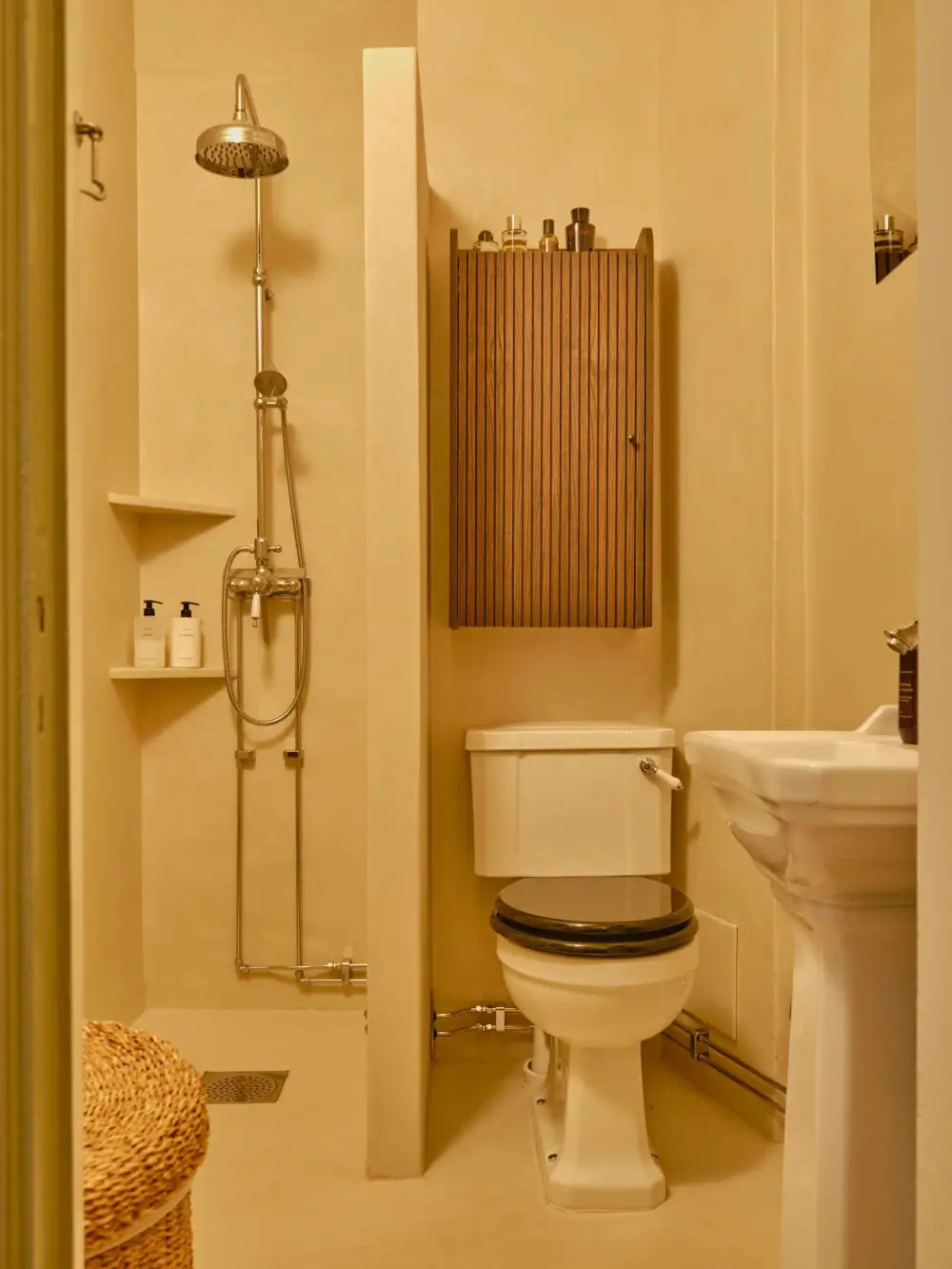 A Soothing Beige and Green Color Palette in a Stockholm Apartment 34 beige-green-color-palette-renovated-1920s-apartment-nordroom