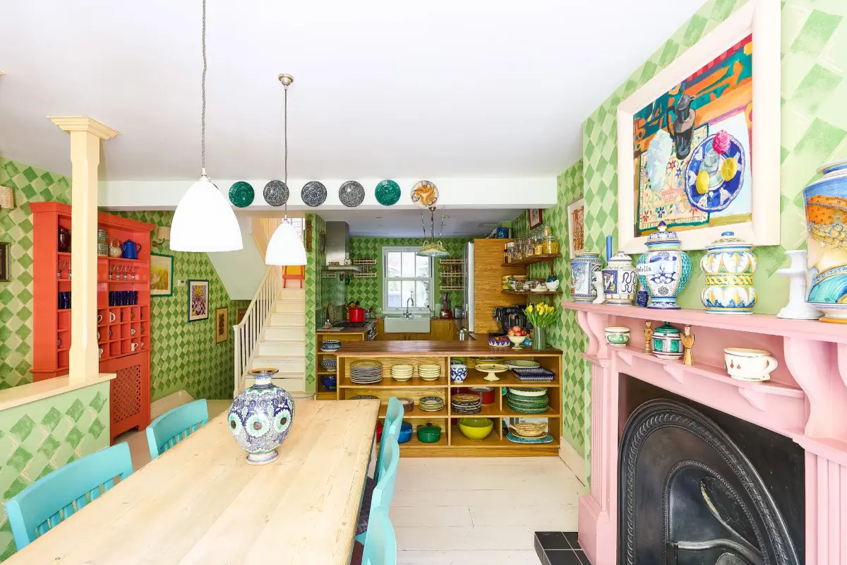 An East London Townhouse with Colorful Interiors Inspired by Vanessa Bell's Charleston 1 charleston-farmhouse-inspired-interiors-victorian-townhouse-london