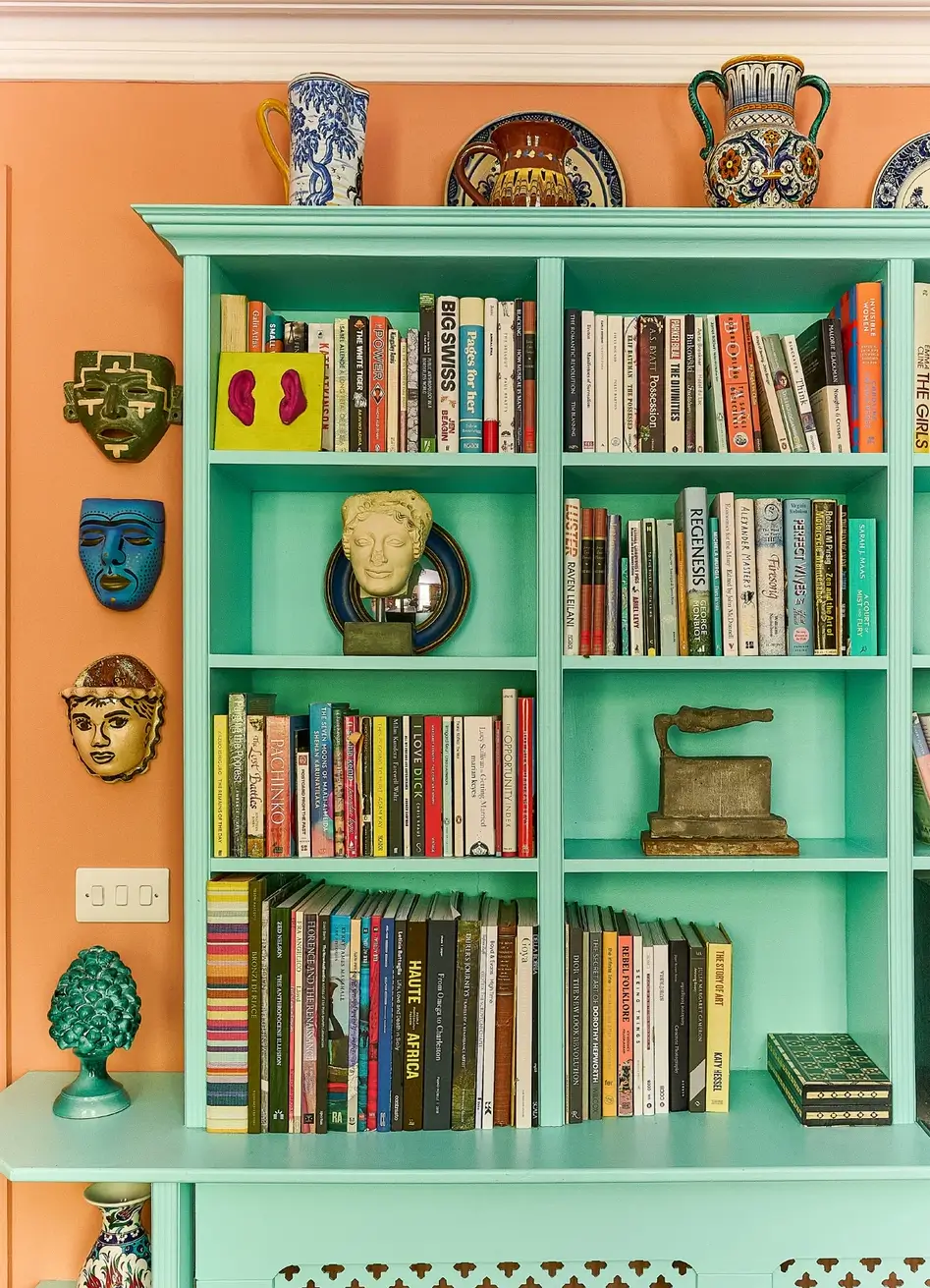 An East London Townhouse with Colorful Interiors Inspired by Vanessa Bell's Charleston 21 charleston-farmhouse-inspired-interiors-victorian-townhouse-london