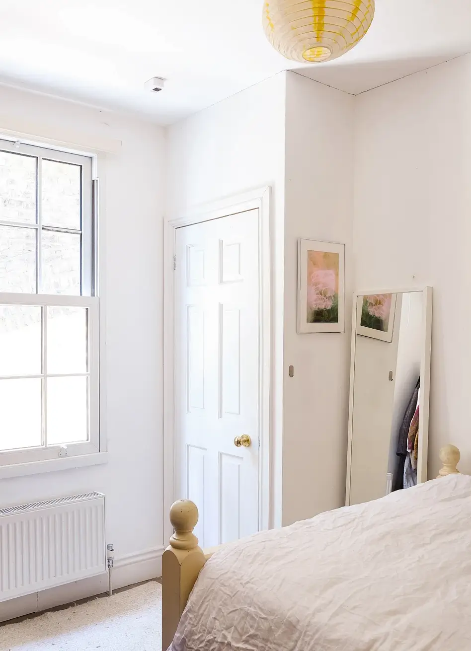 An East London Townhouse with Colorful Interiors Inspired by Vanessa Bell's Charleston 22 charleston-farmhouse-inspired-interiors-victorian-townhouse-london