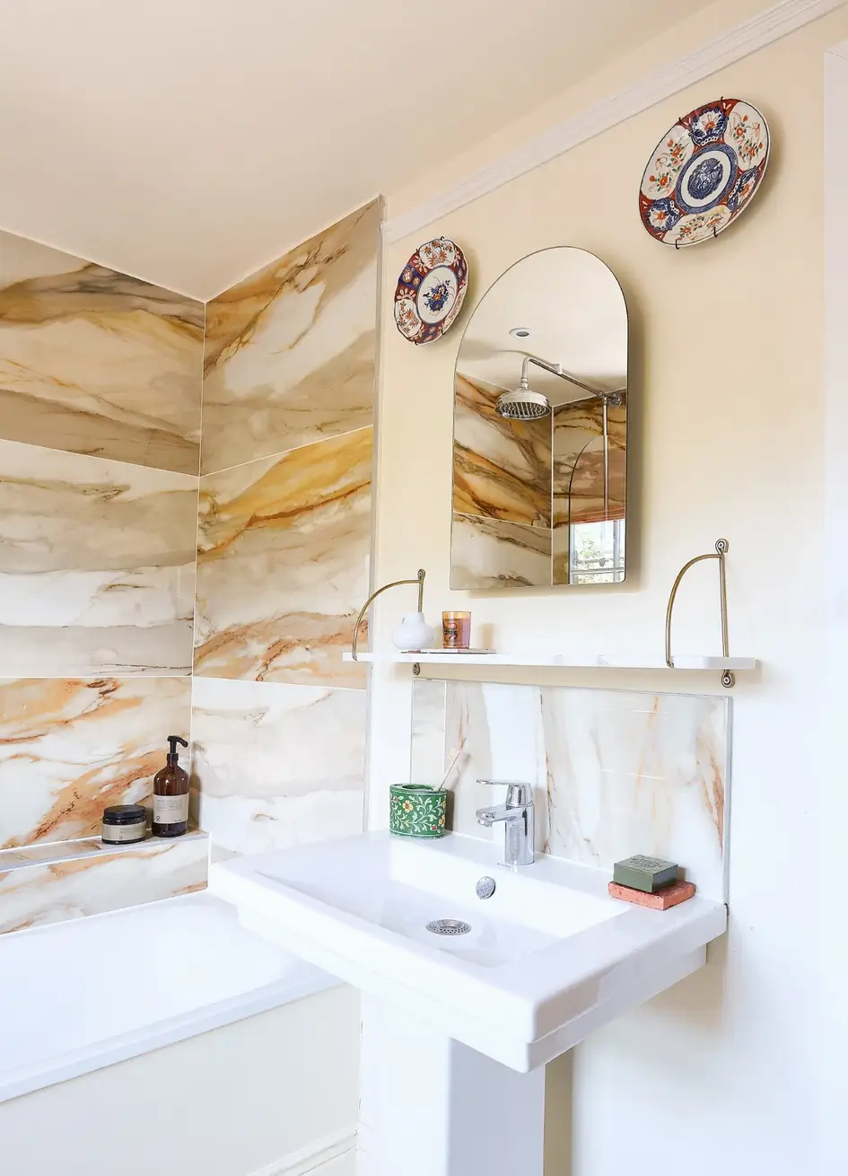 An East London Townhouse with Colorful Interiors Inspired by Vanessa Bell's Charleston 32 charleston-farmhouse-inspired-interiors-victorian-townhouse-london