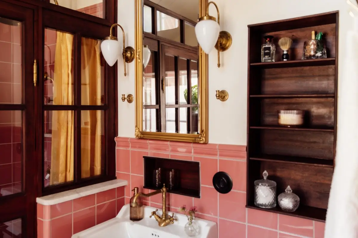 Classic Interiors in a Hidden Courtyard Home in Visby's Medieval Old Town 21 classic-interiors-carefully-restored-inner-city-home-gotland-nordroom