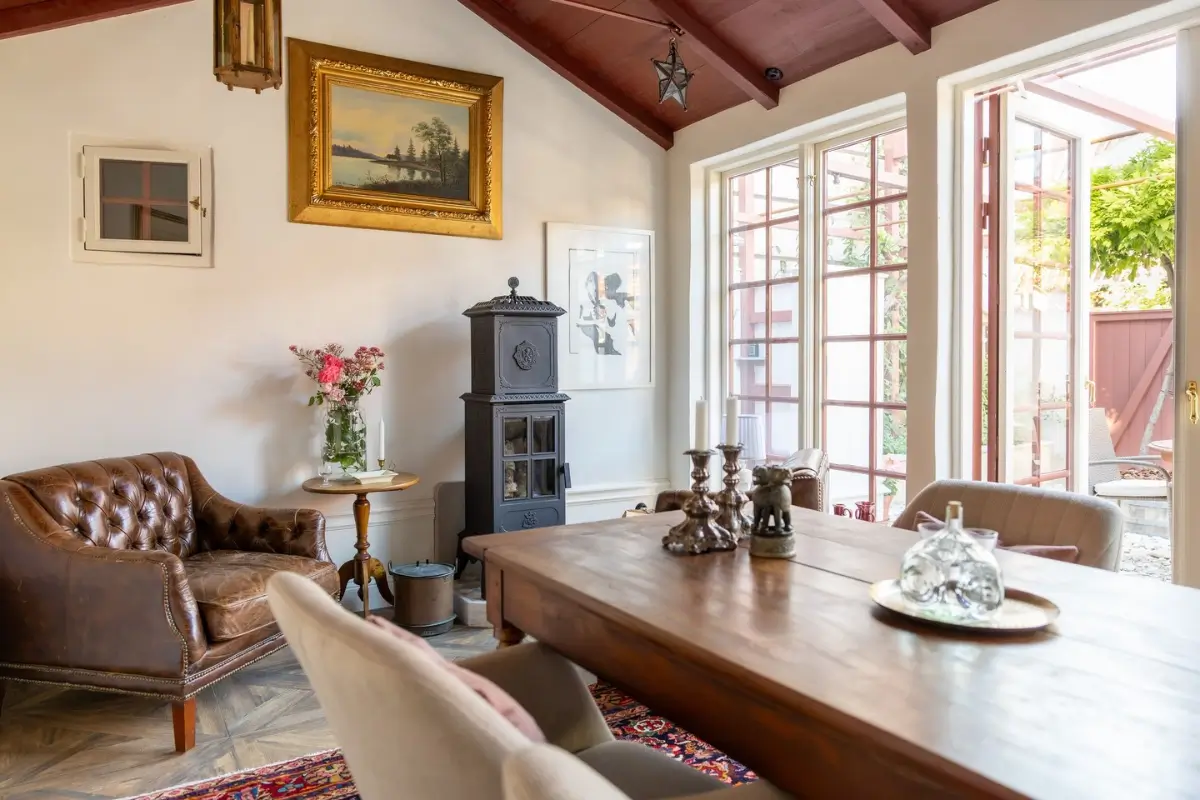 Classic Interiors in a Hidden Courtyard Home in Visby's Medieval Old Town 3 classic-interiors-carefully-restored-inner-city-home-gotland-nordroom