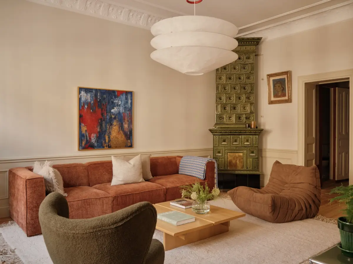 Before & After: A Soft Color Palette in a Grand Turn-of-the-Century Apartment 26 classic-turn-of-the-century-apartment-soft-colors-period-details-nordroom