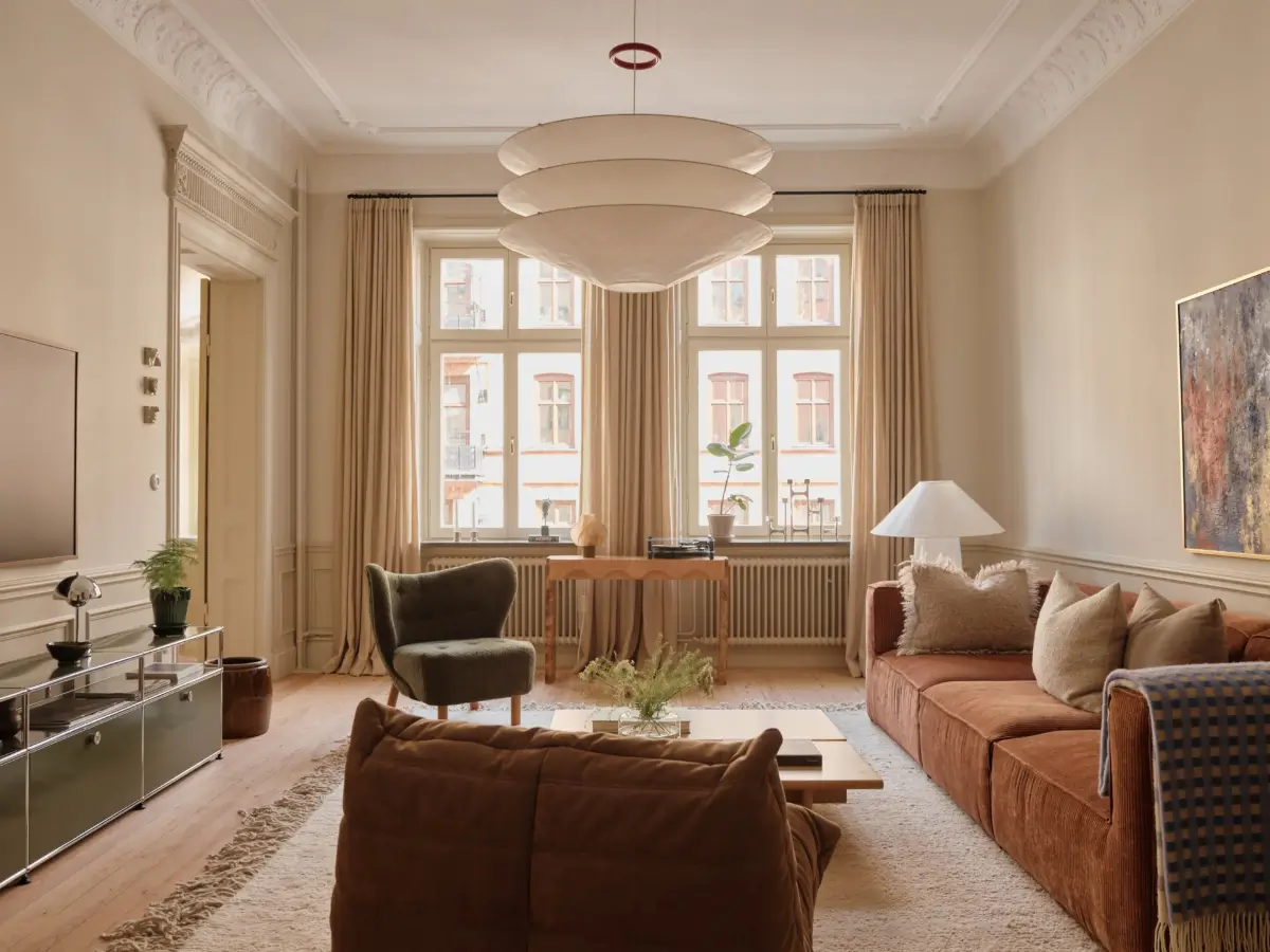 Before & After: A Soft Color Palette in a Grand Turn-of-the-Century Apartment 23 classic-turn-of-the-century-apartment-soft-colors-period-details-nordroom
