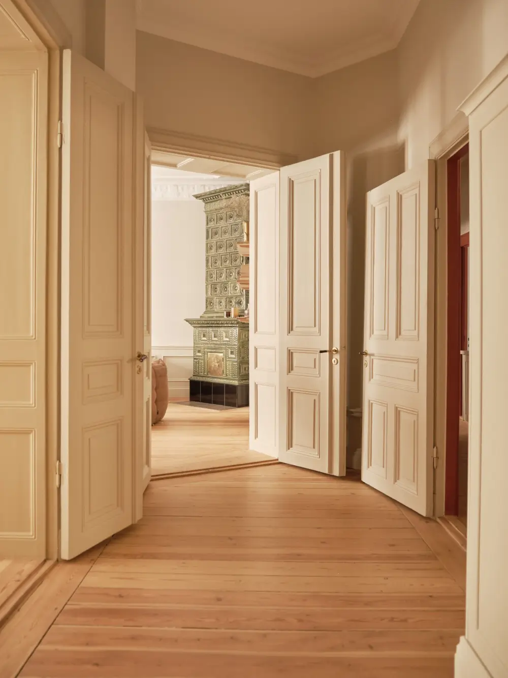 Before & After: A Soft Color Palette in a Grand Turn-of-the-Century Apartment 34 classic-turn-of-the-century-apartment-soft-colors-period-details-nordroom