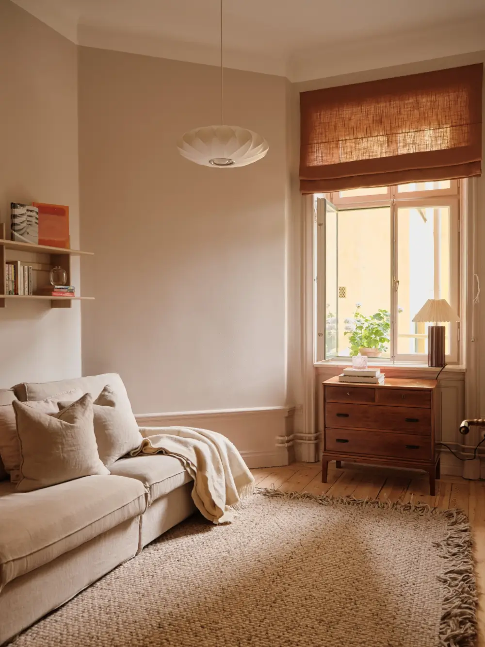 Before & After: A Soft Color Palette in a Grand Turn-of-the-Century Apartment 50 classic-turn-of-the-century-apartment-soft-colors-period-details-nordroom
