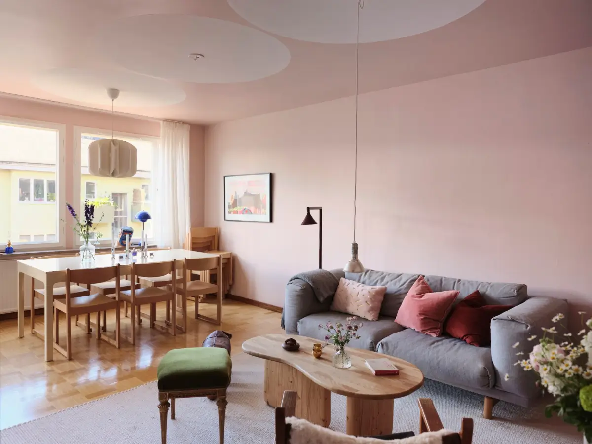 Colorful Interiors and 1960s Elements in a Stockholm Apartment 1 colorful-1960s-apartment-stockholm-nordroom