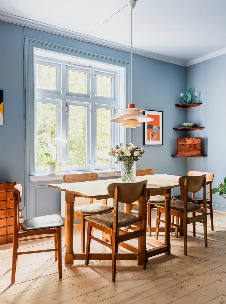 A Colorful Late 19th-Century Oslo Apartment with Custom Storage Solutions 5 colorful-late-19th-century-oslo-apartment