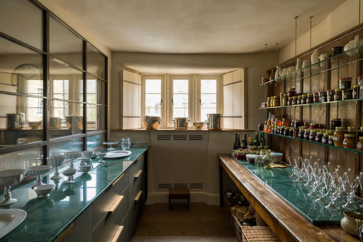 A Contemporary Inglis Hall Kitchen Brings New Life to a 700-Year-Old Wiltshire Manor 10 contemporary-kitchen-700-year-old-manor-wiltshire-england-nordroom