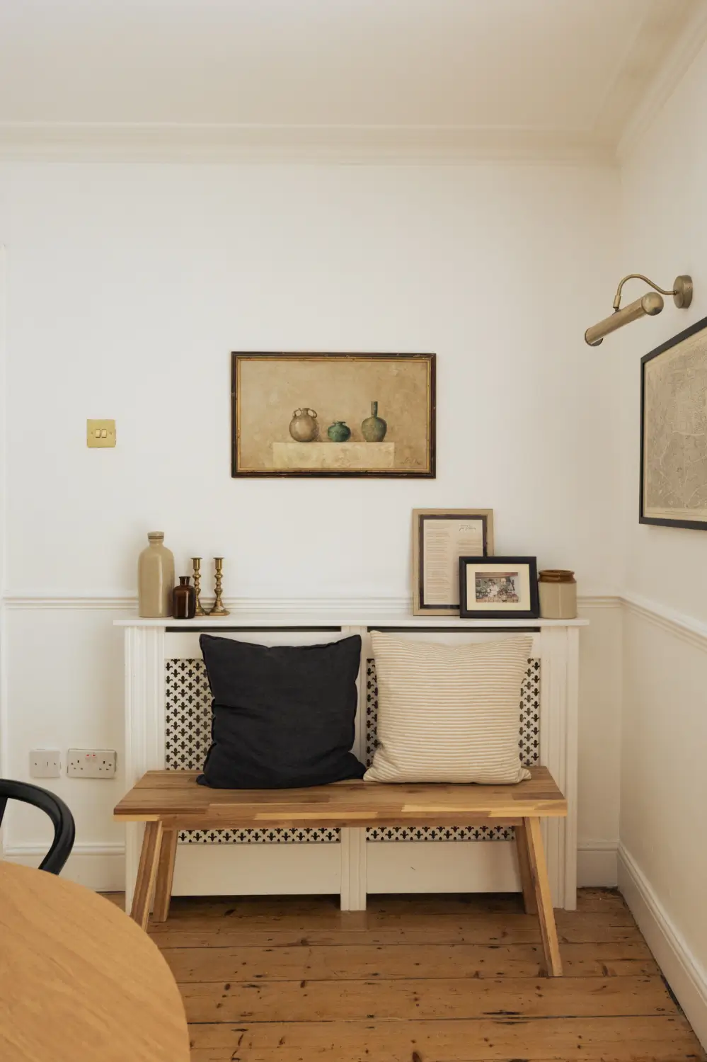 A Calm, Neutral Color Palette in a London Garden Apartment 19 garden-apartment-victorian-townhouse-de-beauvoir-london