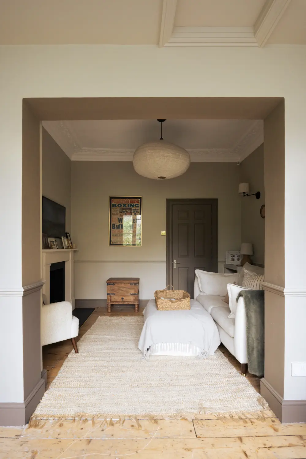 A Calm, Neutral Color Palette in a London Garden Apartment 28 garden-apartment-victorian-townhouse-de-beauvoir-london
