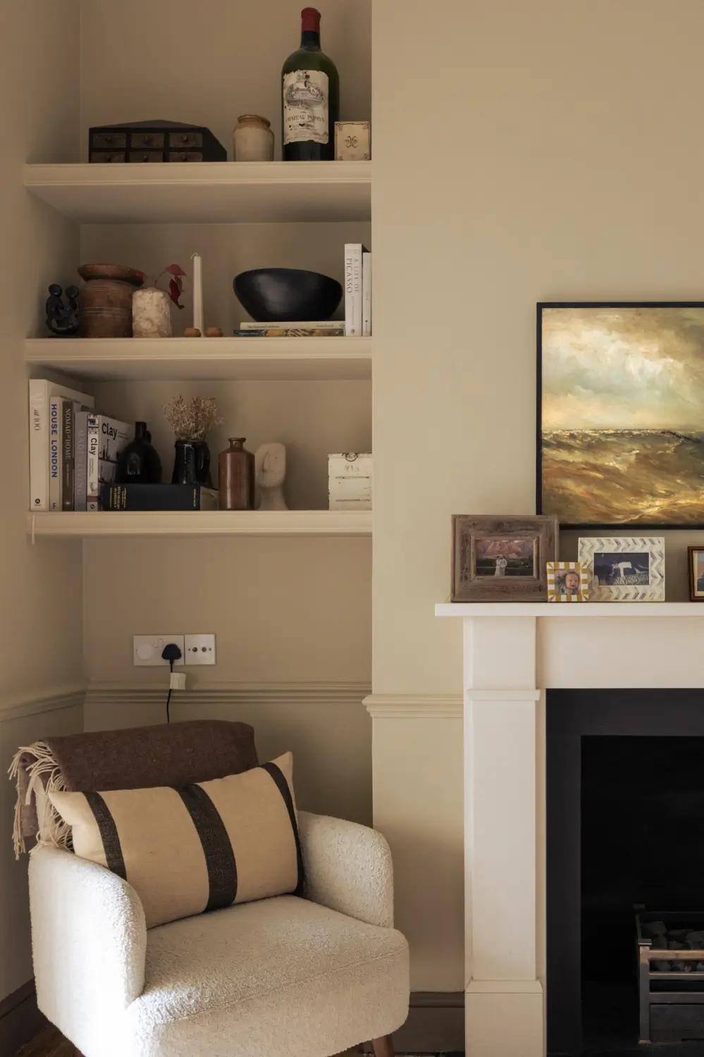 A Calm, Neutral Color Palette in a London Garden Apartment 30 garden-apartment-victorian-townhouse-de-beauvoir-london