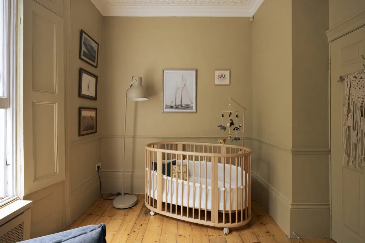 A Calm, Neutral Color Palette in a London Garden Apartment 38 garden-apartment-victorian-townhouse-de-beauvoir-london
