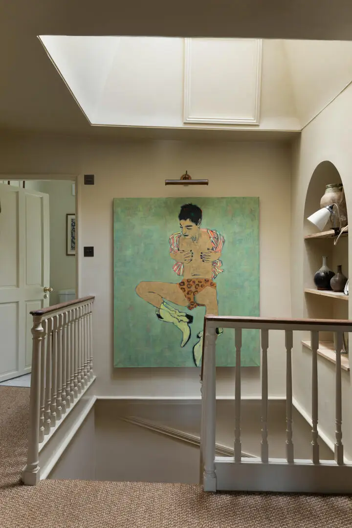 A Georgian Townhouse Filled With Hand-Painted Details and Soft Colors 26
hand-painted-murals-color-georgian-house-margate-england-nordroom