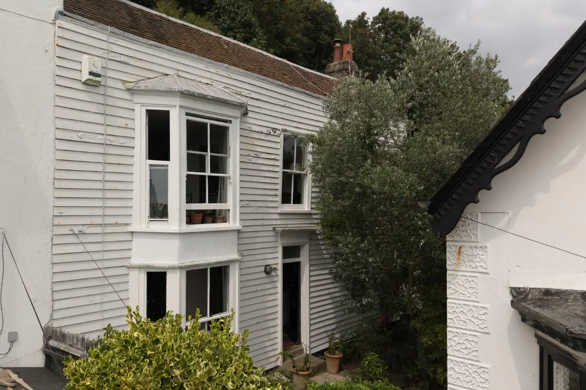 A Late 18th-Century English Home with Colorful Rooms and Sweeping Sea Views 37 historic-18th-century-english-house-color-sea-views-nordroom