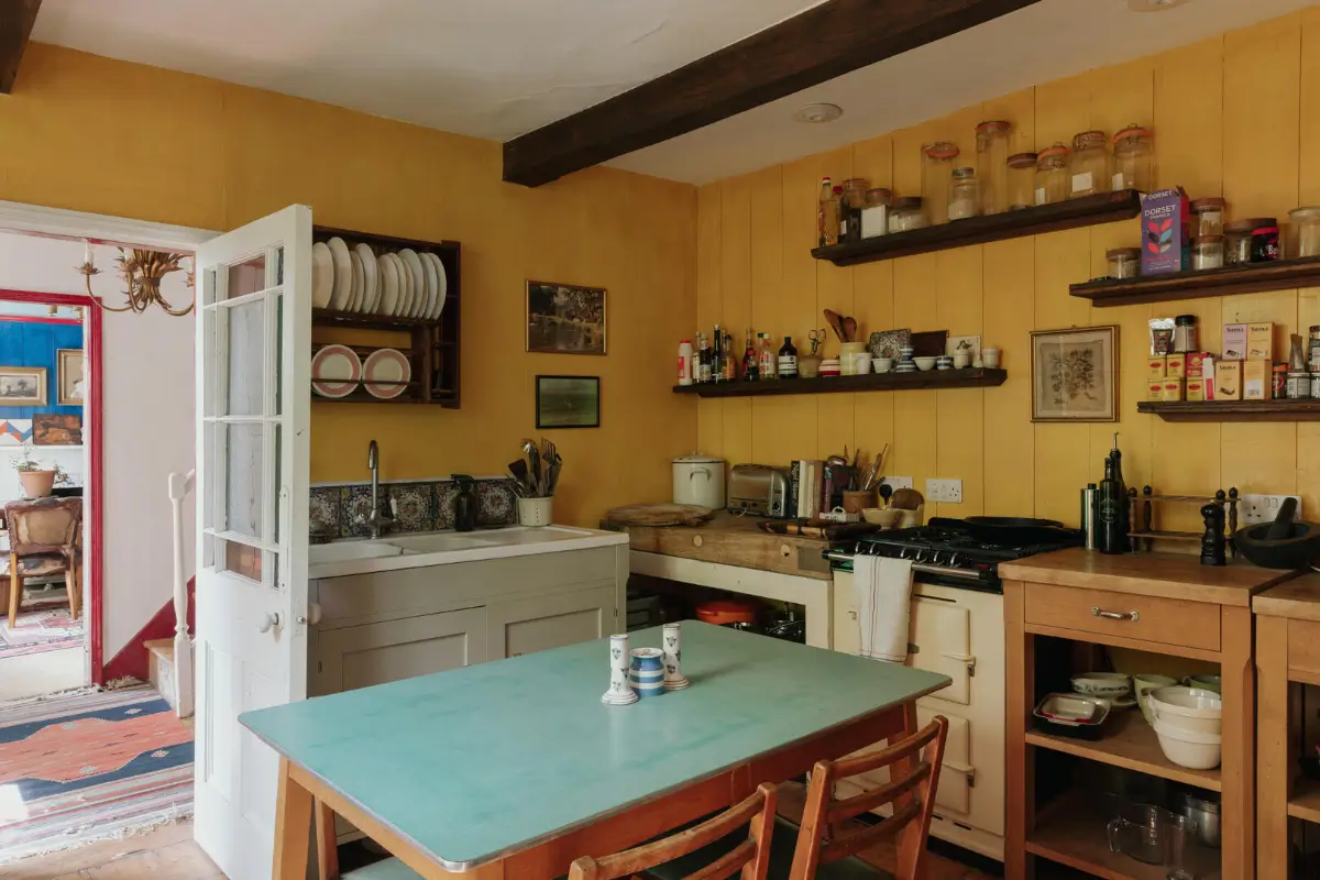 A Late 18th-Century English Home with Colorful Rooms and Sweeping Sea Views 9 historic-18th-century-english-house-color-sea-views-nordroom