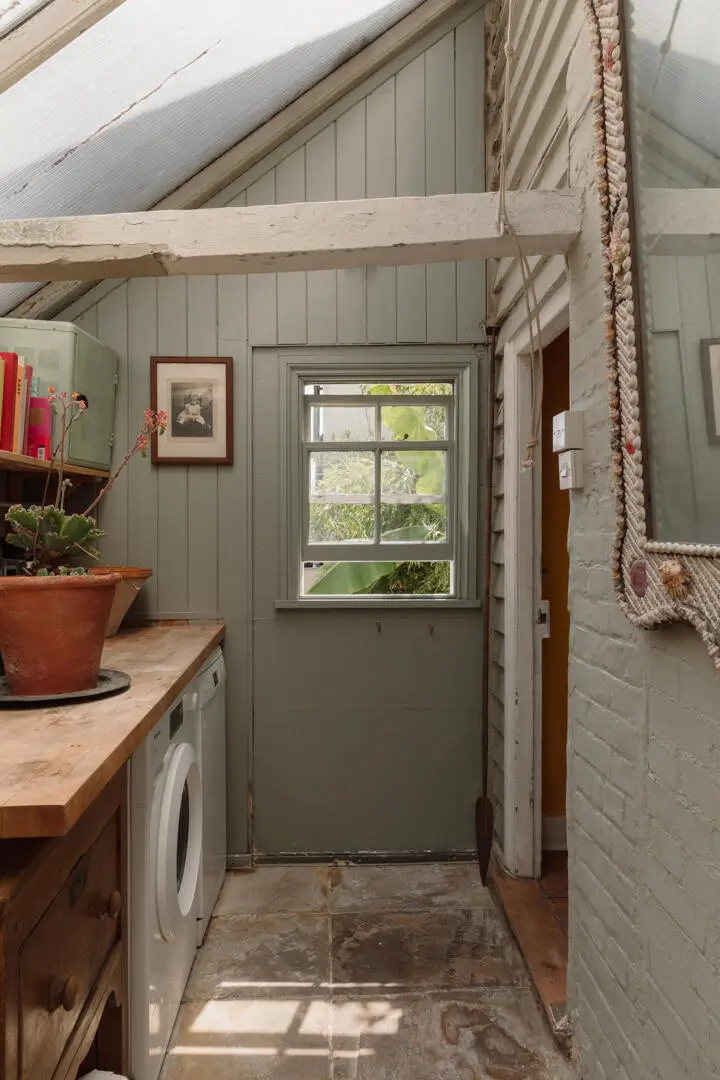 A Late 18th-Century English Home with Colorful Rooms and Sweeping Sea Views 14 historic-18th-century-english-house-color-sea-views-nordroom