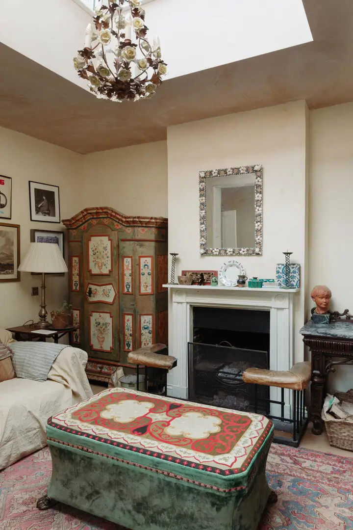 A Late 18th-Century English Home with Colorful Rooms and Sweeping Sea Views 3 historic-18th-century-english-house-color-sea-views-nordroom