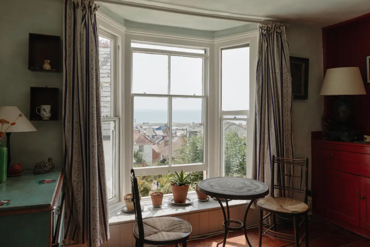 A Late 18th-Century English Home with Colorful Rooms and Sweeping Sea Views 20 historic-18th-century-english-house-color-sea-views-nordroom