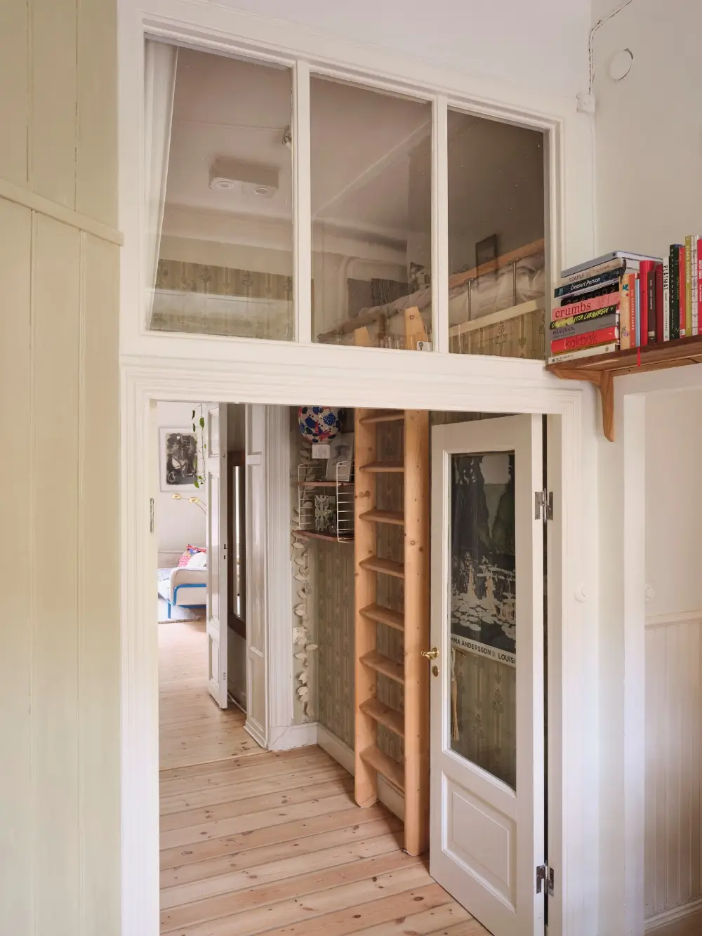 A Small Södermalm Apartment with a Cozy Sleeping Nook and Period Details 14 historic-character-small-ground-floor-apartment-stockholm-nordroom