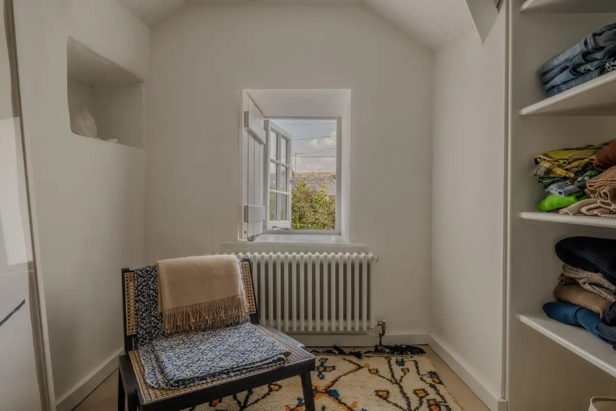 A Charming Cornish Cottage Steps from the Coast Path and Tintagel Castle 17 historic-cottage-cornwall-england