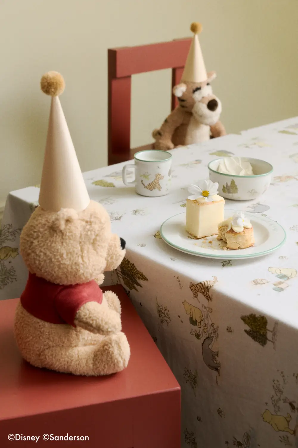 Inside the New H&M HOME x Disney Winnie the Pooh and Sanderson Collection 7 hm-home-sanderson-disney-collection-nordroom