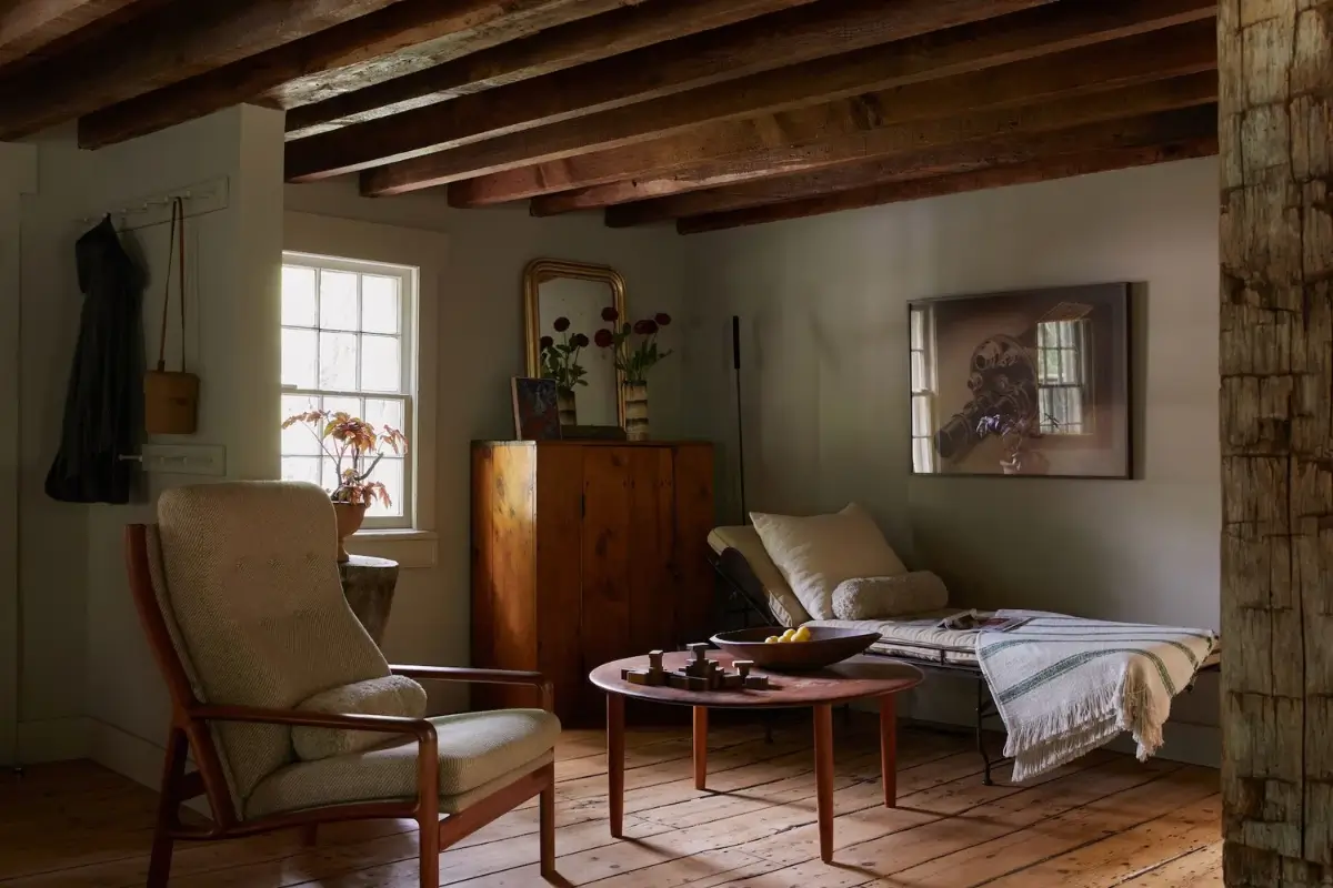 A Thoughtfully Renovated and Extended 18th-Century Farmhouse in the Hudson Valley 10 late-18th-century-farmhouse-hudson-valley