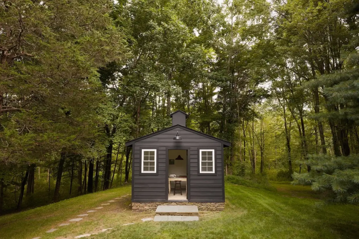 A Thoughtfully Renovated and Extended 18th-Century Farmhouse in the Hudson Valley 35 late-18th-century-farmhouse-hudson-valley
