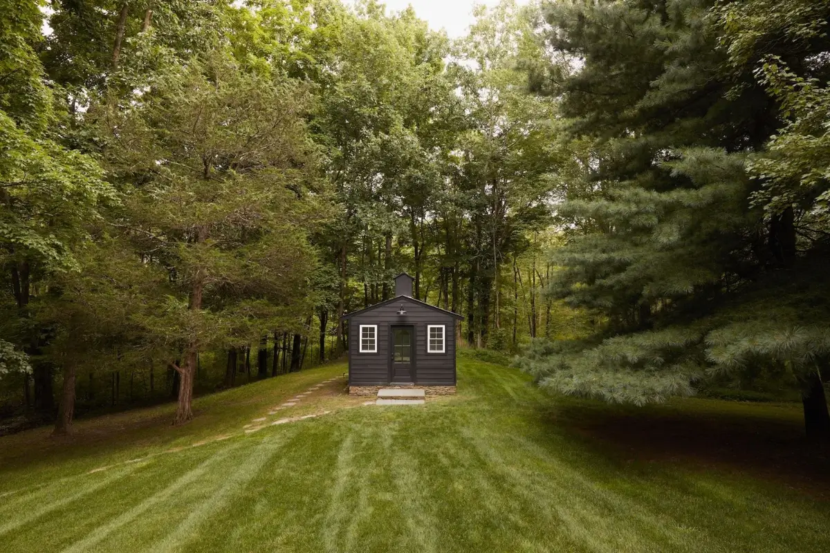 A Thoughtfully Renovated and Extended 18th-Century Farmhouse in the Hudson Valley 37 late-18th-century-farmhouse-hudson-valley