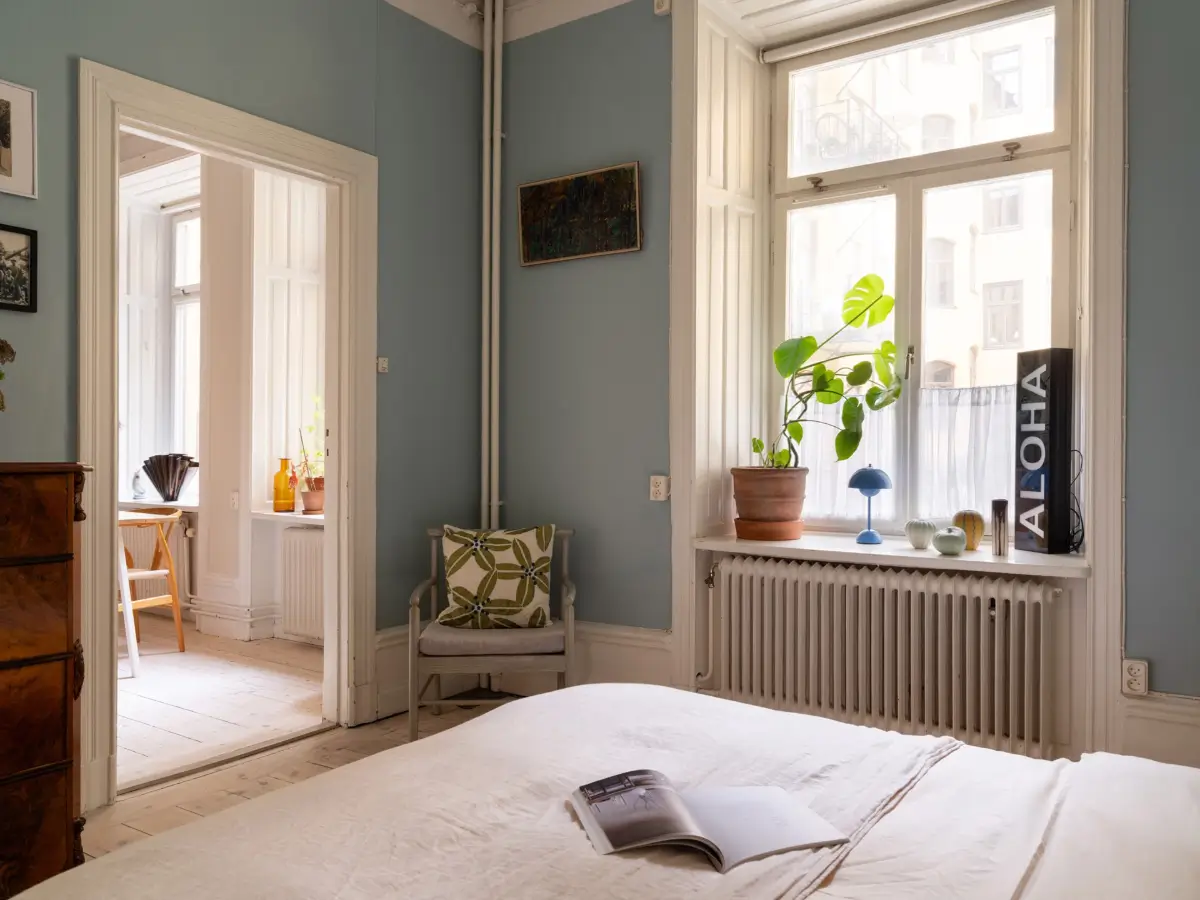 Period Features and a Harmonious Color Palette in an 1890s Stockholm Apartment 21 late-19th-century-courtyard-apartment-stockholm-nordroom