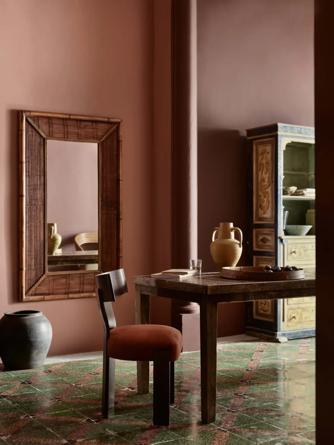 Jotun Launches JOURNEYS: A New Color Collection for 2027 3 living-room-amber-red-kilim-jotun-color-chart-2027-journeys-nordroom